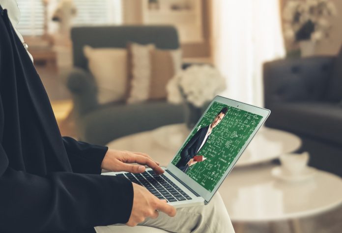6 اتجاهات لتعزيز عملك في مجال التعلم الإلكتروني على الفور [Provide a Customized and Straightforward Learning Technique]